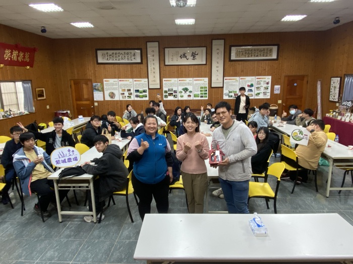 園藝暨生物技術學系辦理校外參訪_深化學生農業科技與產業實務學習圖片