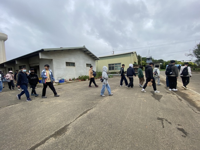 園藝暨生物技術學系辦理校外參訪_深化學生農業科技與產業實務學習圖片