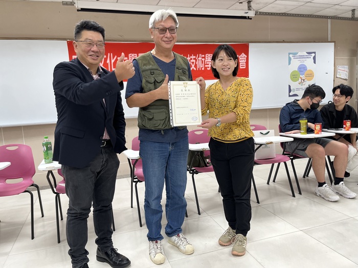 系友返校交流　深化在校生產業視野與職涯連結圖片